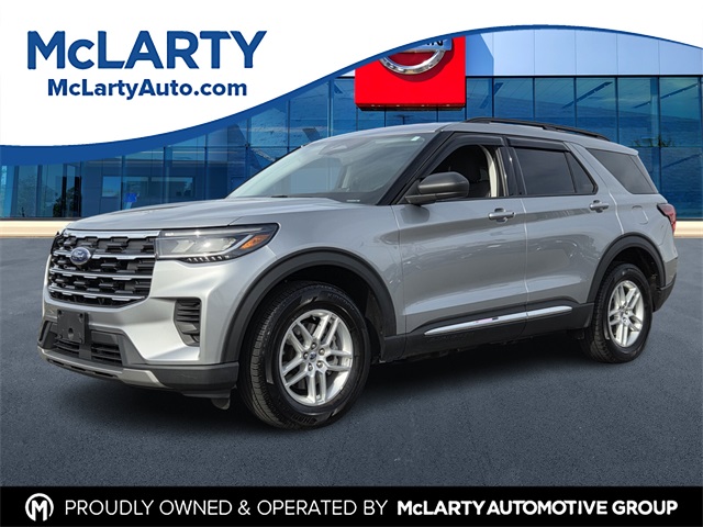 2025 Ford Explorer Active AWD
