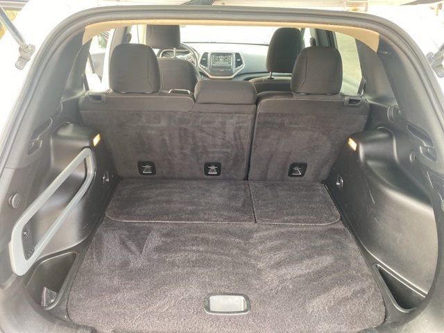 Used Car 2015 Jeep Cherokee  Latitude For Sale Under $10,000 In San Antonio, Texas