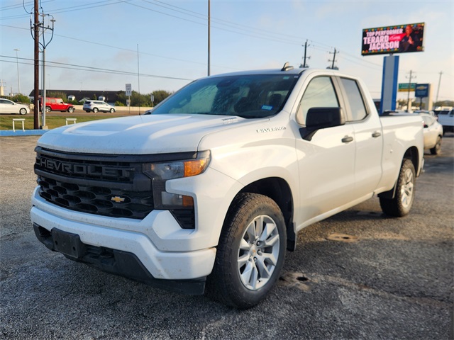 2025 Chevrolet Silverado 1500 Custom White at Traditions Chevrolet