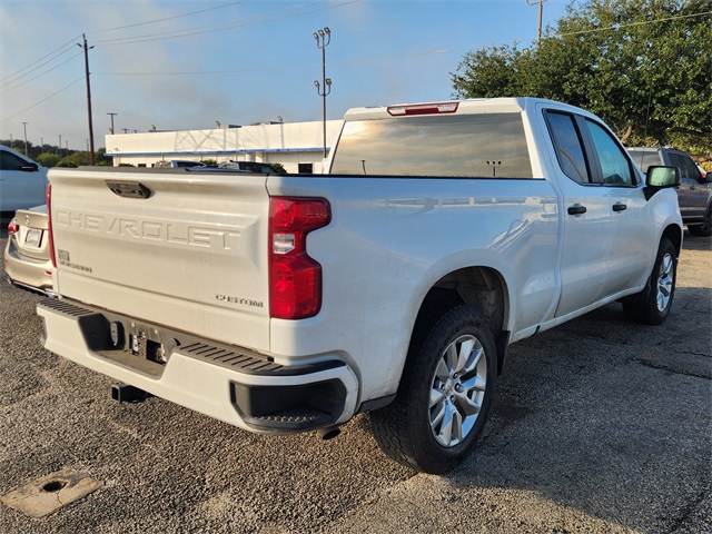 2025 Chevrolet Silverado 1500 Custom White at Traditions Chevrolet