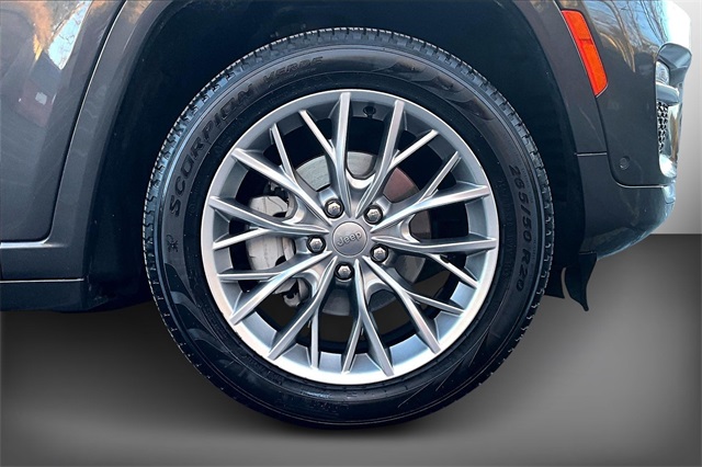 Used 2023 Jeep Grand Cherokee For Sale in Gloucester, MA