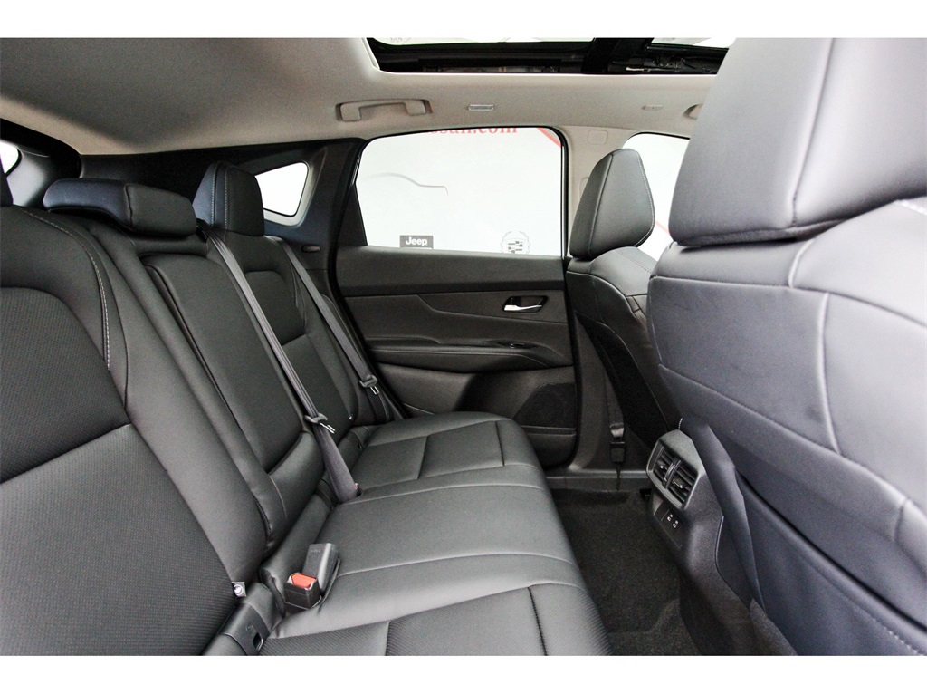 2026 Nissan Murano SL White at Central Houston Nissan