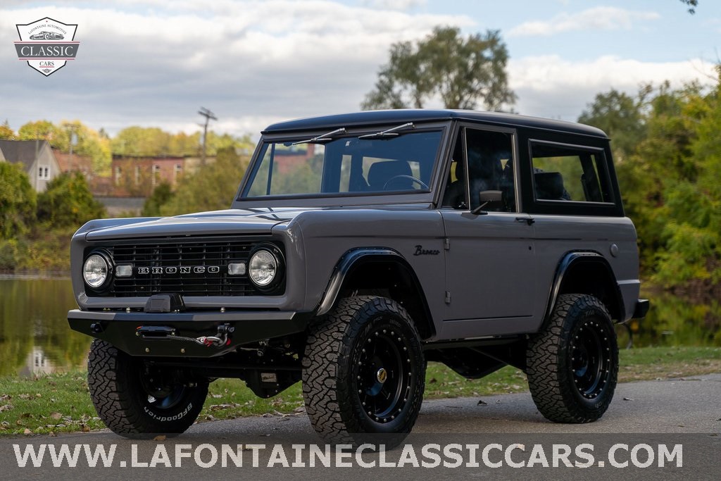 1972 Ford Bronco 10