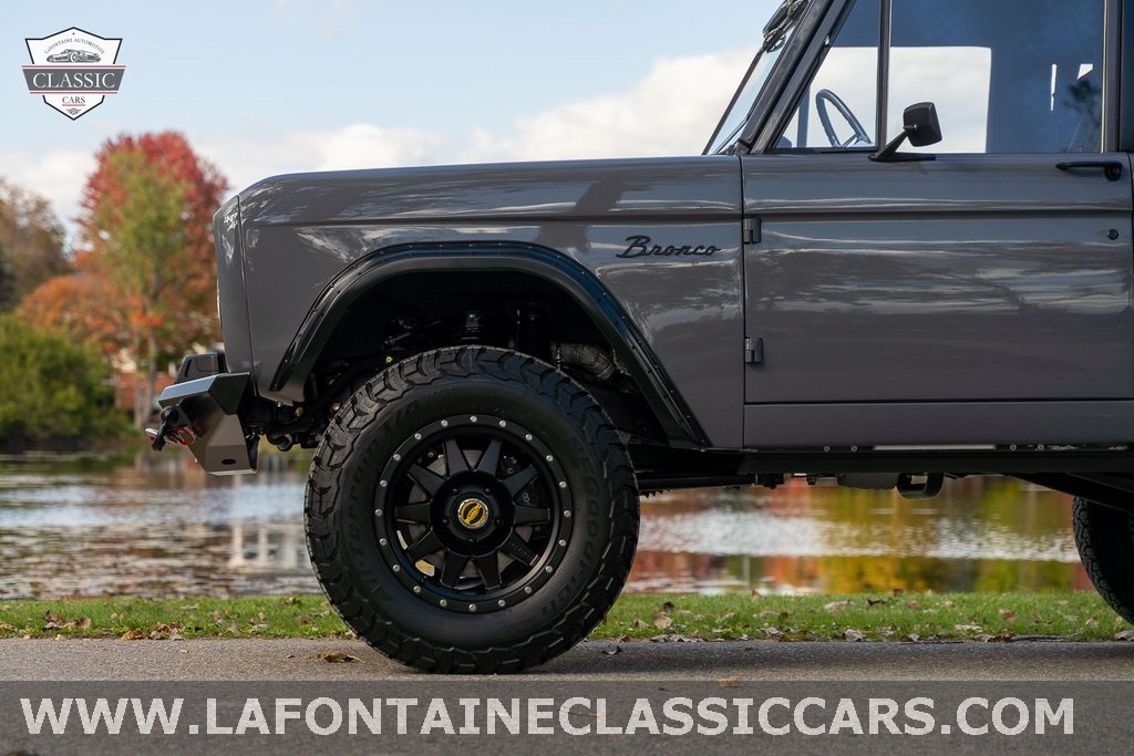 1972 Ford Bronco 16