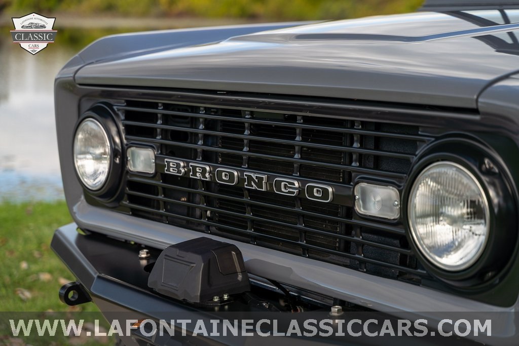1972 Ford Bronco 25
