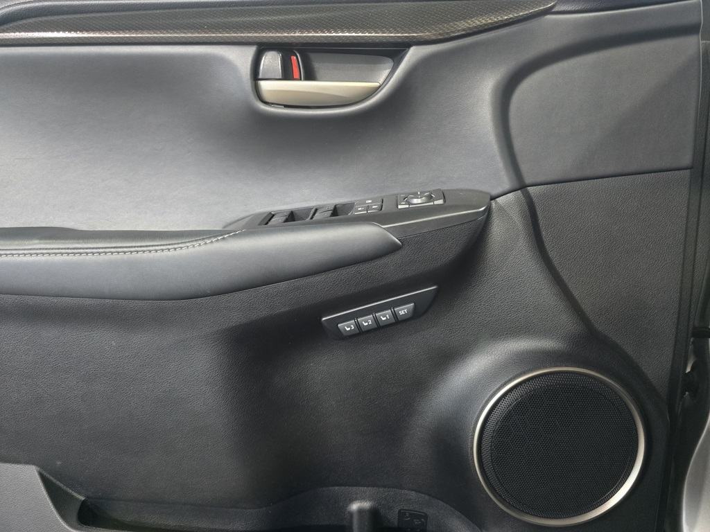 Thumbnail: 2016 Lexus NX - 12