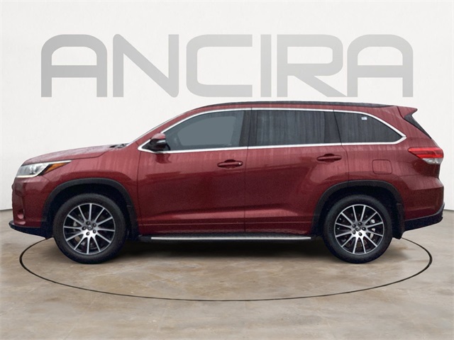 Used Car 2018 Toyota Highlander  Se For Sale Under $25,000 In San Antonio, Texas