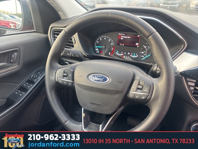 Used Car 2022 Ford Escape  Se For Sale Under $25,000 In San Antonio, Texas