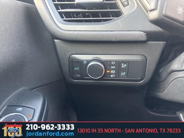 Used Car 2022 Ford Escape  Se For Sale Under $25,000 In San Antonio, Texas