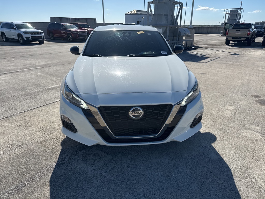 Used 2022 Nissan Altima SR with VIN 1N4BL4CV6NN334189 for sale in Tamarac, FL