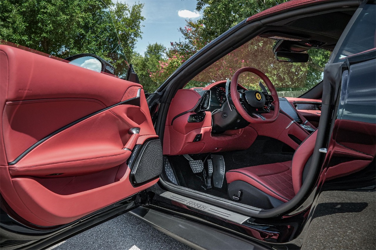 Used Car 2025 Ferrari Roma Spider  For Sale Under $320,000 In Austin, Texas