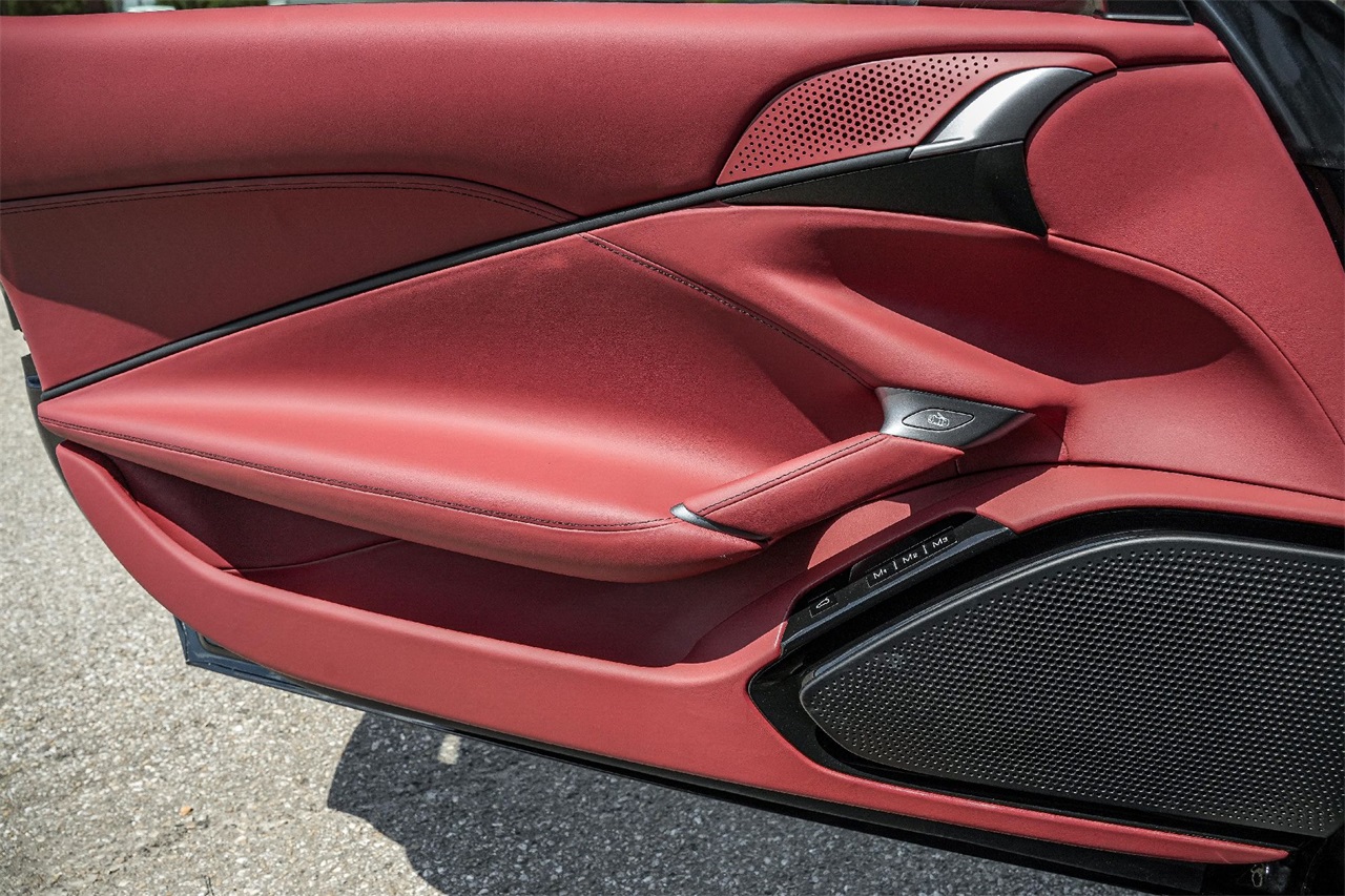 Used Car 2025 Ferrari Roma Spider  For Sale Under $320,000 In Austin, Texas