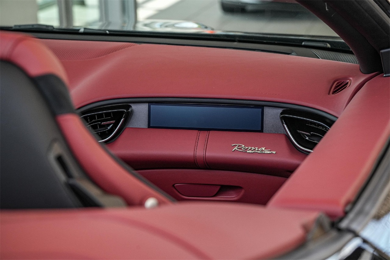 Used Car 2025 Ferrari Roma Spider  For Sale Under $320,000 In Austin, Texas