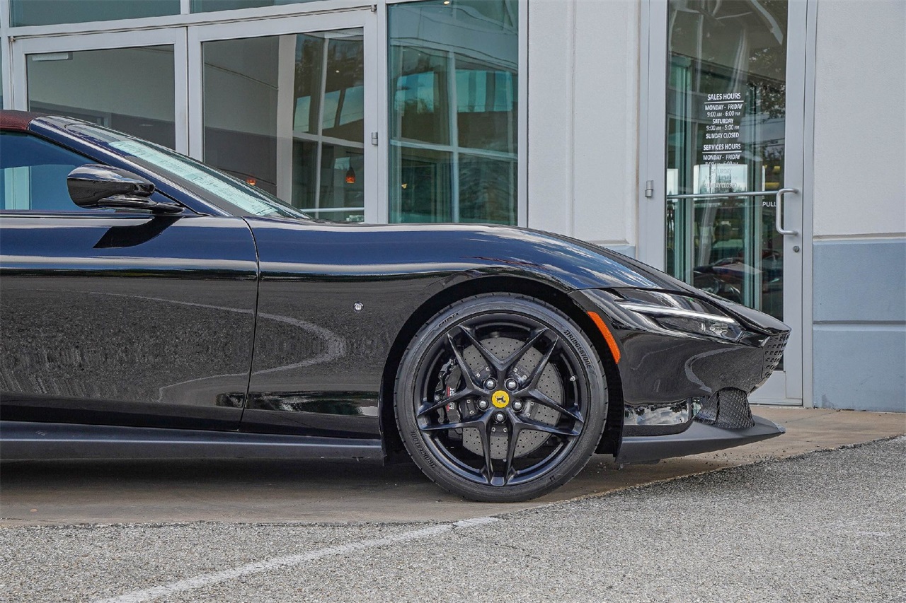Used Car 2025 Ferrari Roma Spider  For Sale Under $320,000 In Austin, Texas