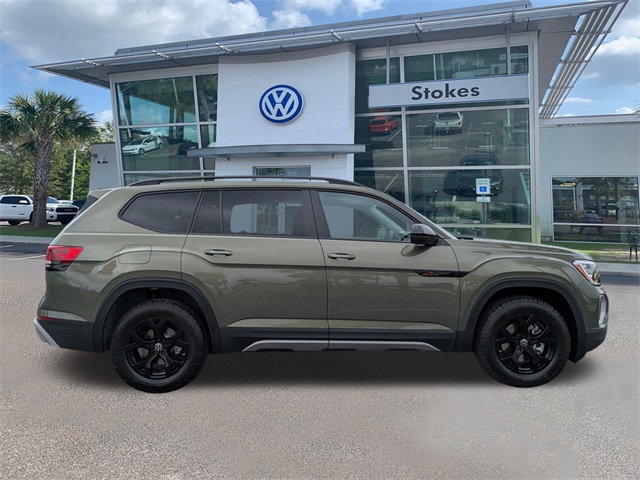 2025 Volkswagen Atlas 2.0T Peak Edition - 2