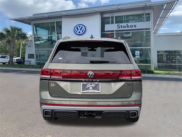 2025 Volkswagen Atlas 2.0T Peak Edition - 4