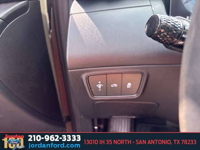 Used Car 2023 Hyundai Santa Cruz  Sel For Sale Under $25,000 In San Antonio, Texas