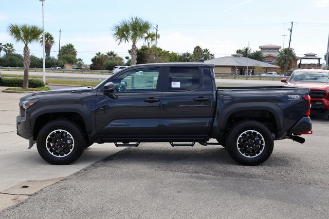 2025 Toyota Tacoma Hybrid TRD Off Road - 4