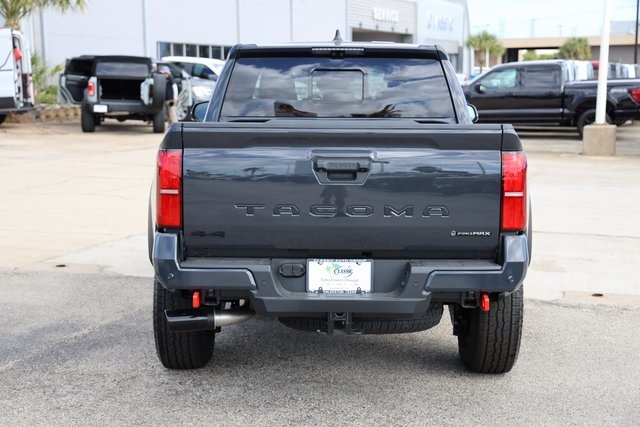 2025 Toyota Tacoma Hybrid TRD Off Road - 6