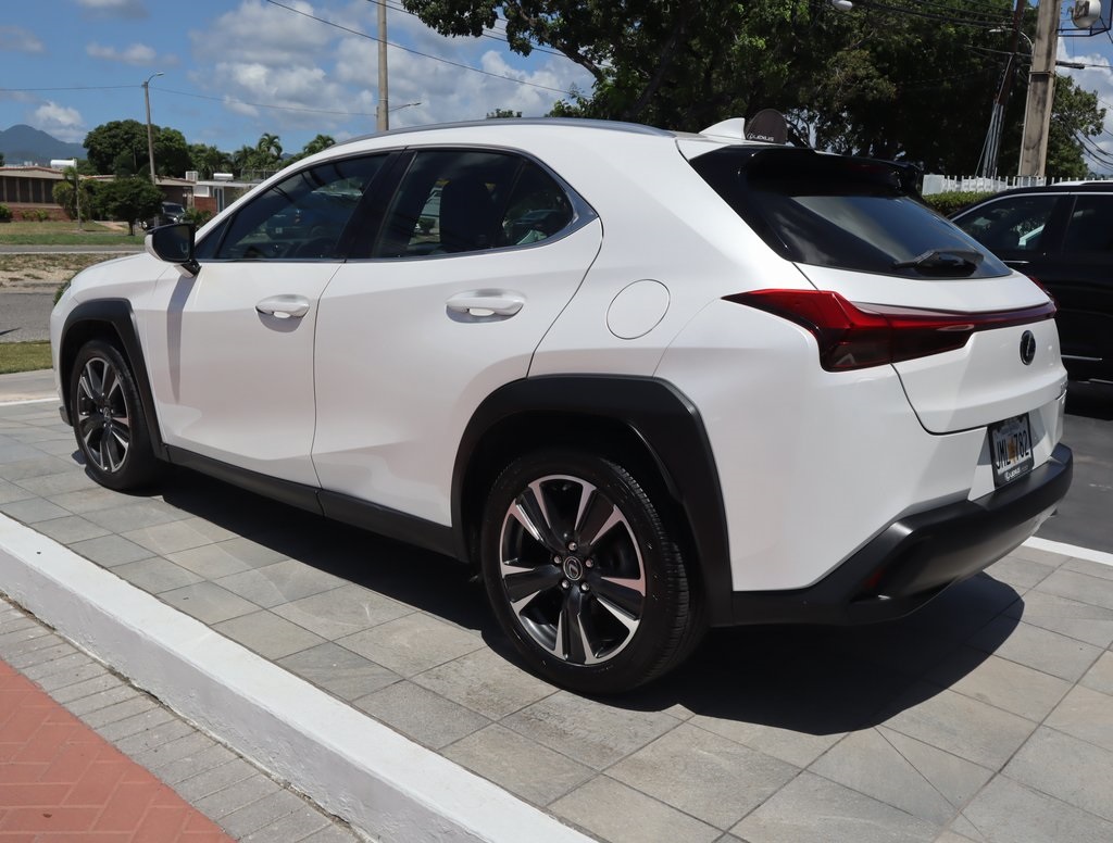 Thumbnail: 2020 Lexus UX - 7