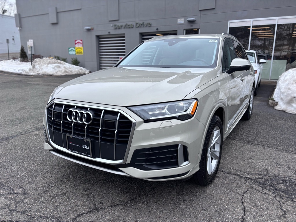 2023 Audi Q7 quattro Premium 45 TFSI