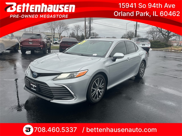 2022 Toyota Camry Hybrid XLE FWD