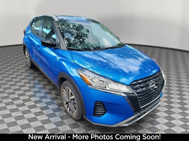 2022 Nissan Kicks SV