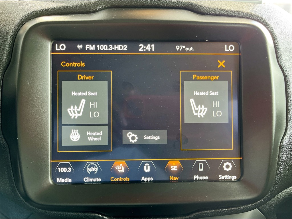 2023 Jeep Renegade Limited White at Victoria Chrysler Dodge Jeep Ram