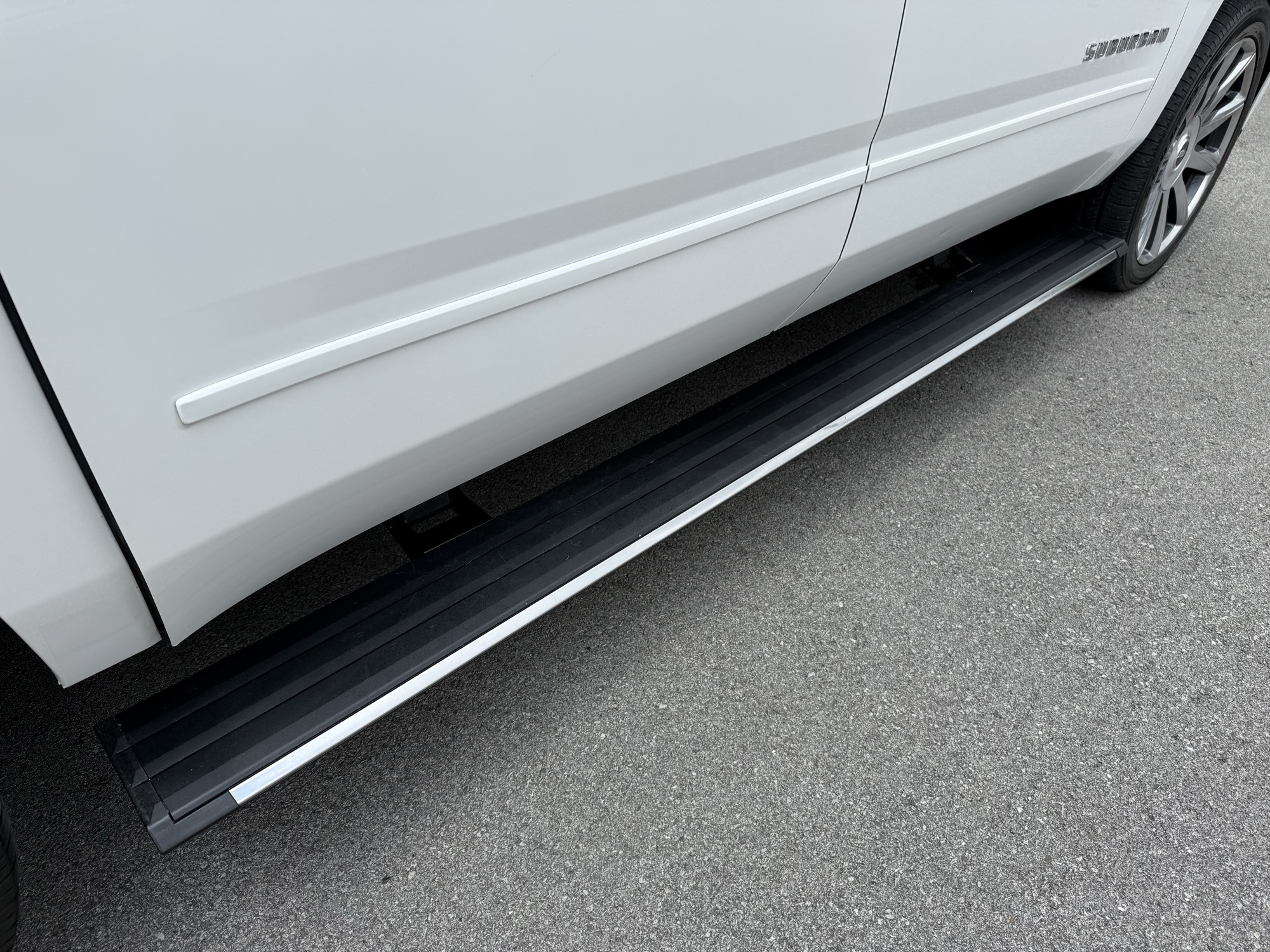 2019 Chevrolet Suburban Premier photo 10