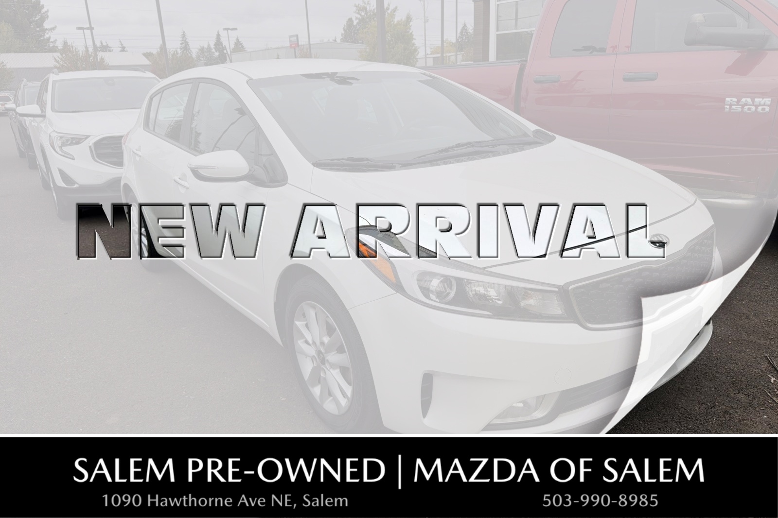 Snow White Pearl 2017 Kia Forte5 Hatchback Front-Wheel Drive 6-Speed Automatic