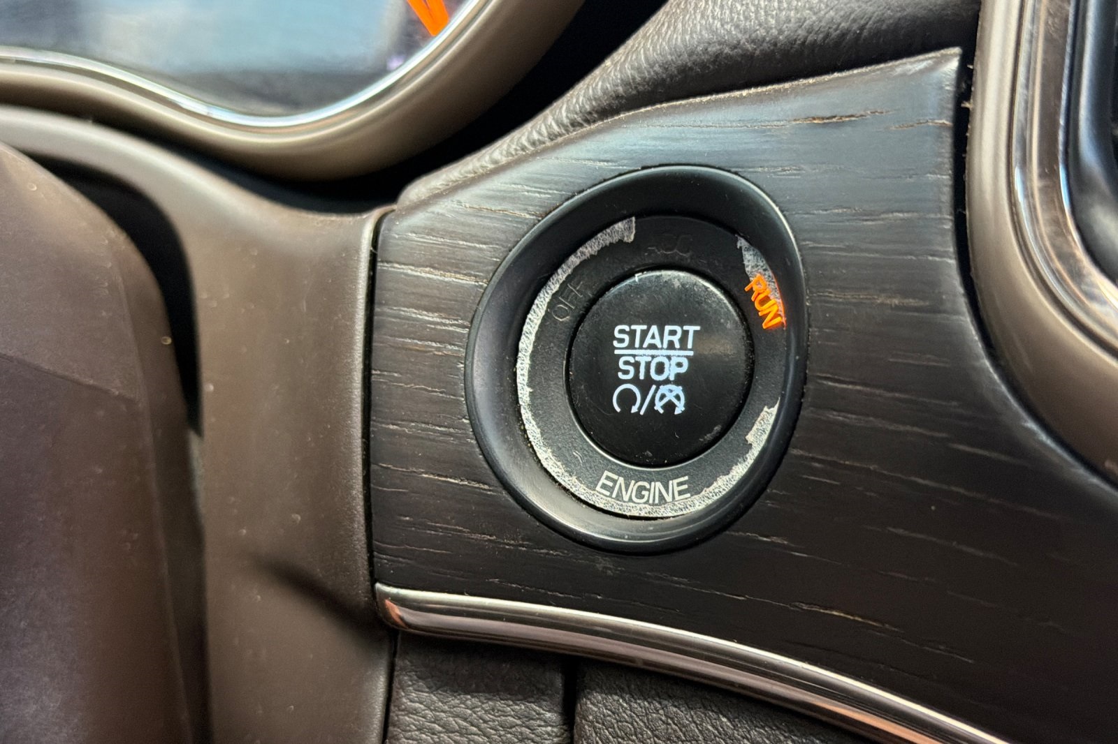 2014 Jeep Grand Cherokee Summit - Photo 25