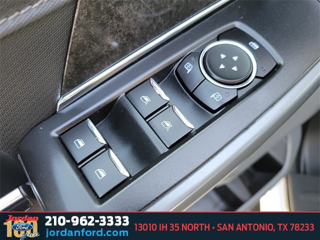 Used Car 2022 Ford F-150  Xlt For Sale Under $35,000 In San Antonio, Texas