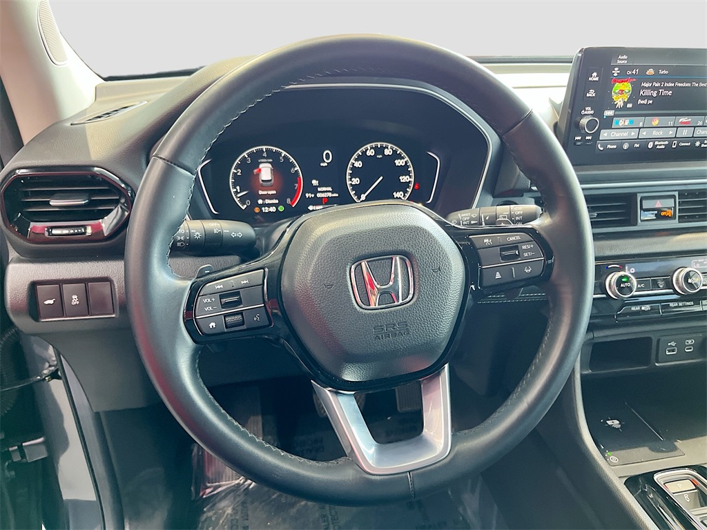 2025 Honda Pilot EX-L Gray at Community Honda