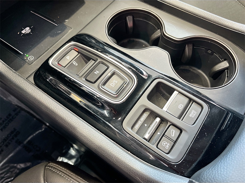 2025 Honda Pilot EX-L Gray at Community Honda