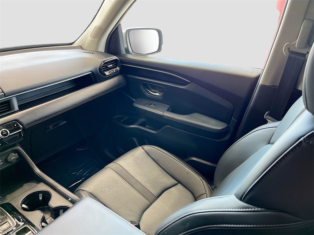 2025 Honda Pilot EX-L Gray at Community Honda