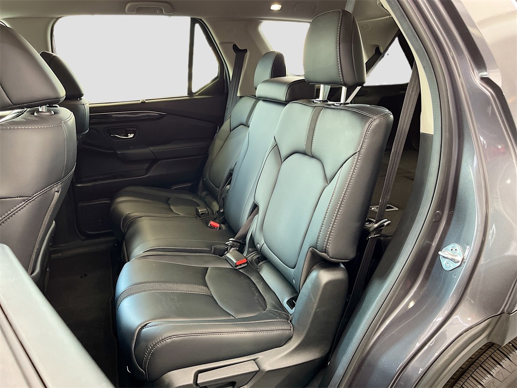 2025 Honda Pilot EX-L Gray at Community Honda