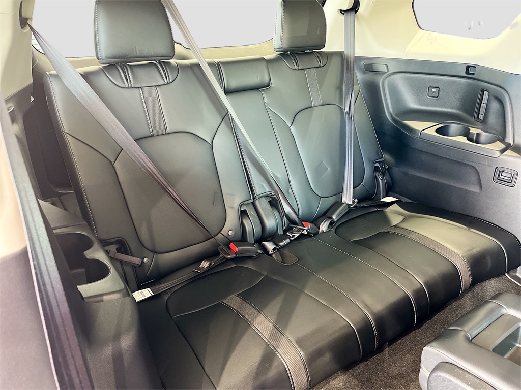 2025 Honda Pilot EX-L Gray at Community Honda