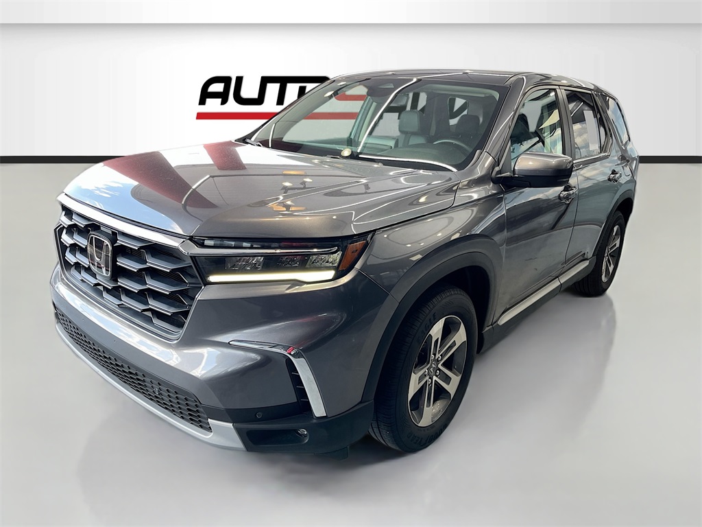 2025 Honda Pilot EX-L Gray at Community Honda
