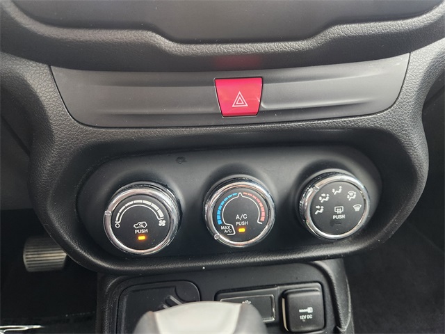 2016 Jeep Renegade Sport White at Baytown Hyundai