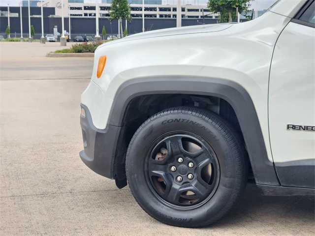 2016 Jeep Renegade Sport White at Baytown Hyundai