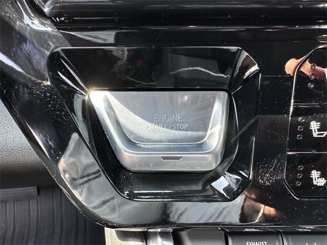 2025 GMC Sierra 2500HD Denali White at Big Star Buick GMC