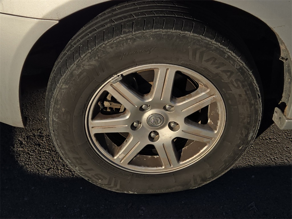 Used 2010 Chrysler Town & Country For Sale in Farmington, AR