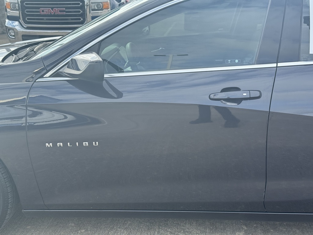 2023 Chevrolet Malibu LT Gray at Mac Haik CDJR North Houston