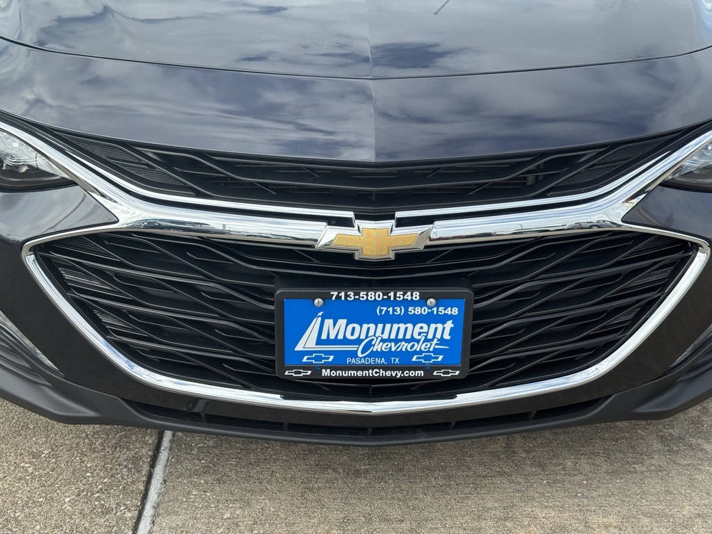 2023 Chevrolet Malibu LT Gray at Mac Haik CDJR North Houston