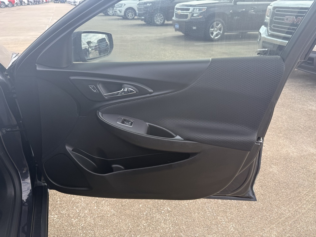 2023 Chevrolet Malibu LT Gray at Mac Haik CDJR North Houston