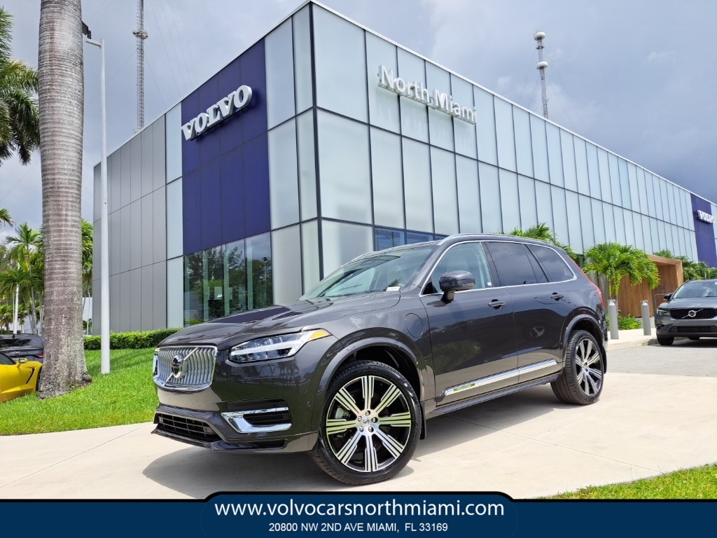 2024 Volvo XC90 Recharge Plug-In Hybrid Ultimate