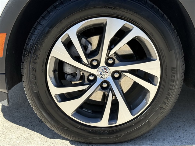 2023 Buick Envision Essence White at Community Kia