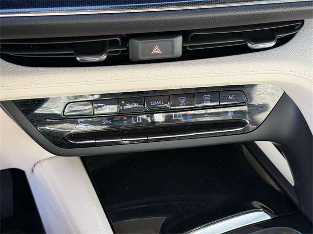 2023 Buick Envision Essence White at Community Kia