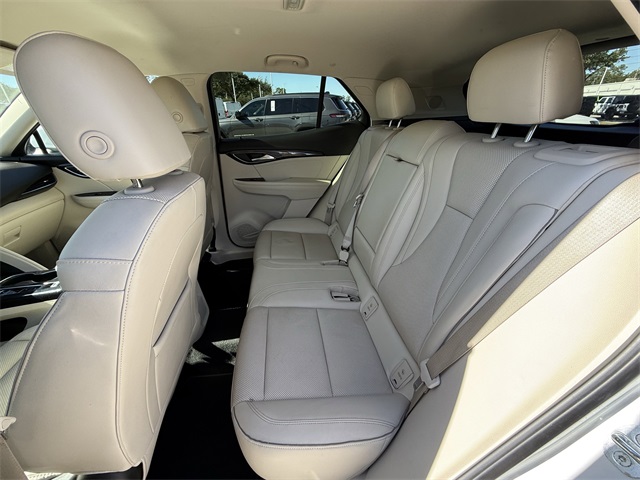 2023 Buick Envision Essence White at Community Kia