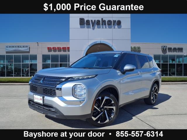 2022 Mitsubishi Outlander ES Silver at Emmons Autoplex